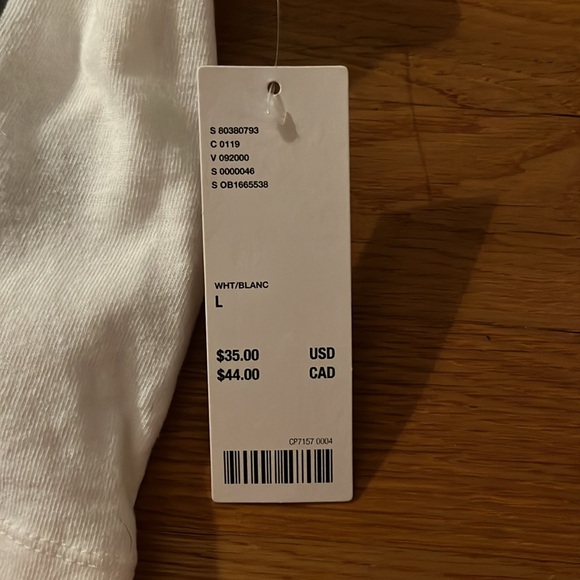 Cute baby tee from Urban Outfitters - Picture 4 of 4